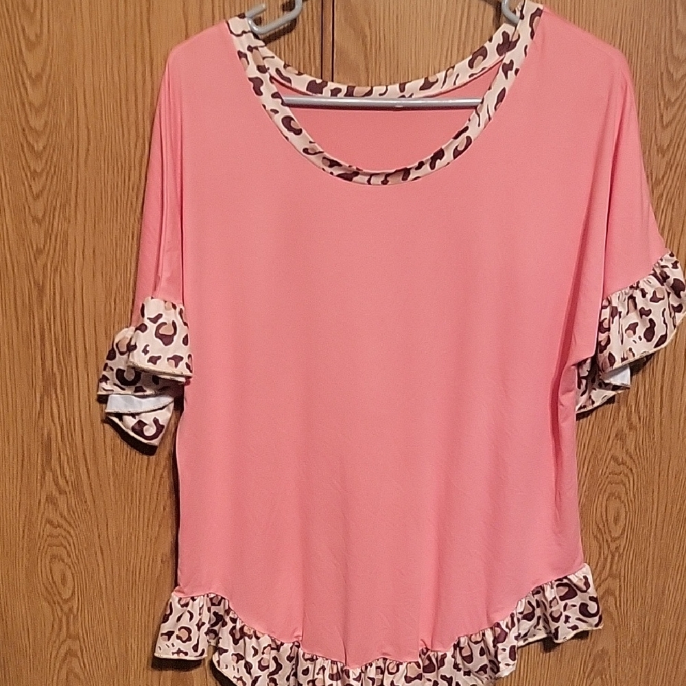 Pink Leopard Trim Women's Top